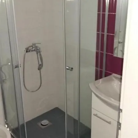 Lavica - Free Private Parking Apartment Makarska